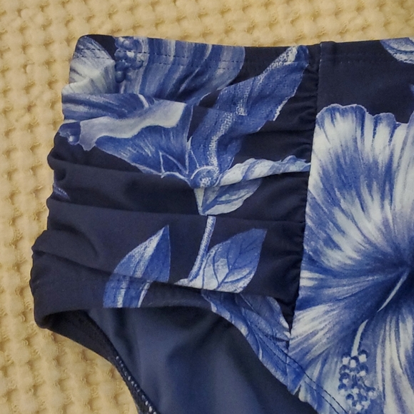 LA BLANCA | Navy Blue Floral Bikini. Sz. 6 - Picture 8 of 12